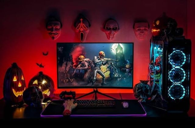 Halloweenska vzdoba ide aj u hrov 