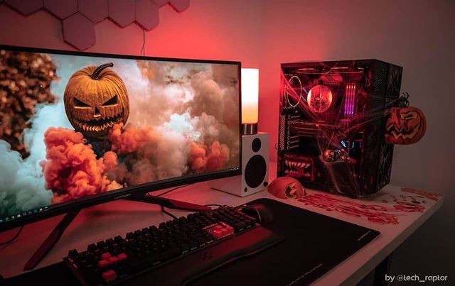 Halloweenska vzdoba ide aj u hrov 