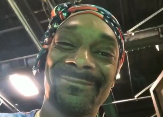 Raperské konzolové vojny môžu začať, zapája sa Snoop Dogg