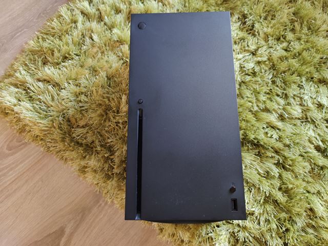 Rozbalili sme Xbox Series X 