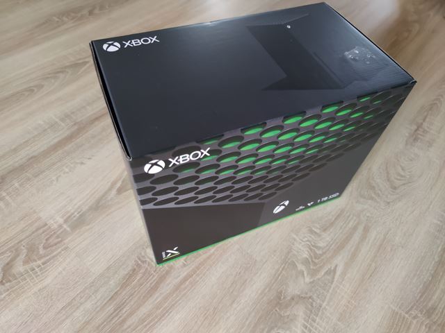 Rozbalili sme Xbox Series X 
