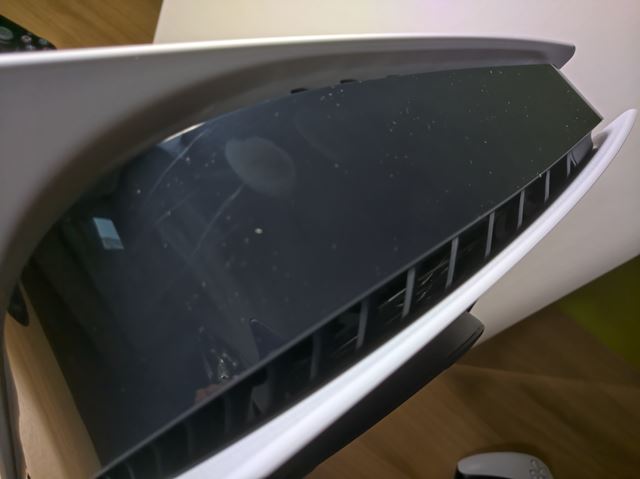 PS5 dorazila k n�m do redakcie 