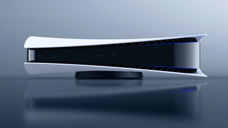 Dizajnr PS5: Konzola mala by pvodne ovea via, teraz m perfektn vekos