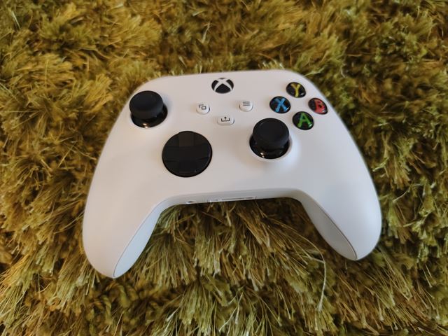 Rozbalili sme Xbox Series S 