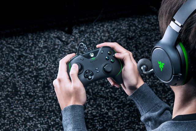 Razer predstavuje Wolverine V2, gamepad navrhnut� �peci�lne pre Xbox Series X/S 