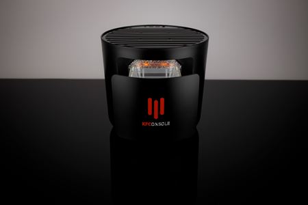 KFConsole je relna, prve bola predstaven  