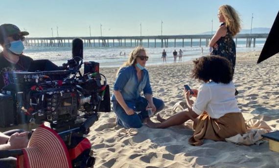 Julie Delpy pripravuje svoj prv� telev�zny projekt On the Verge