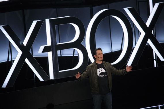 Spencer vysvetľuje ich pohľad na exkluzivity a aj to prečo nepracujú na VR headsete