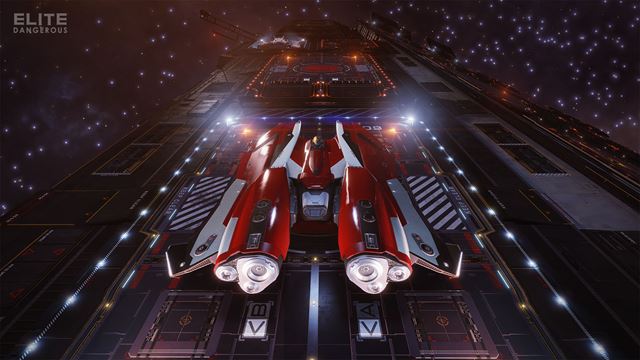 Do Elite: Dangerous priletia mas�vne lode v novom Fleet Carriers update 