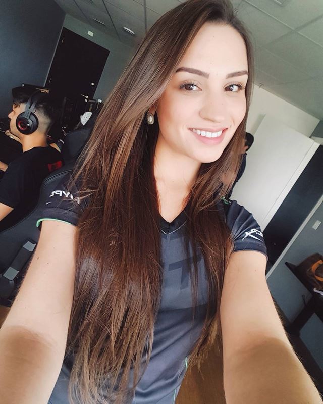 B�vala profesion�lna hr��ka Counter Strike dostala za podvod 116-ro�n� trest 