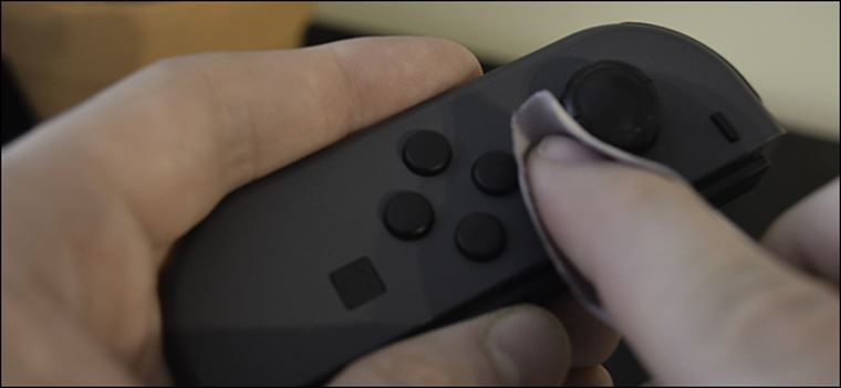 Nintendo varuje, aby ste nepouvali alkohol na istenie Joy-conov