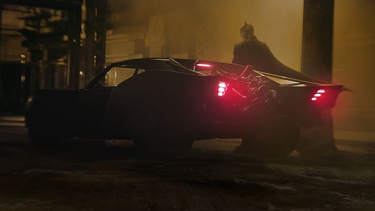 Warner Bros. pokrauje s presvanm dtumov premir, vrtane Batmana