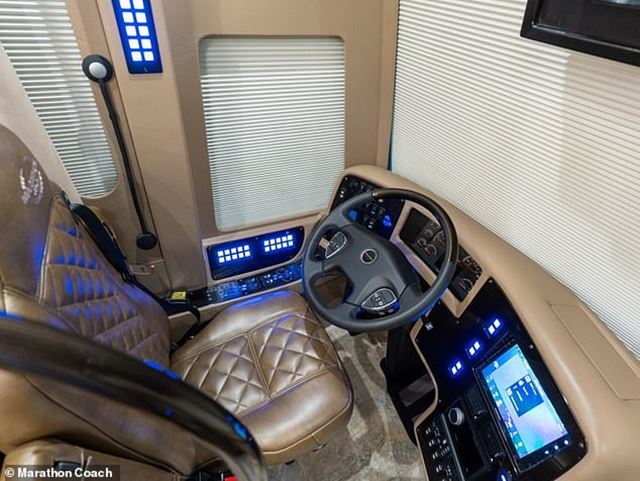 Justin a Hailey kempuj� 