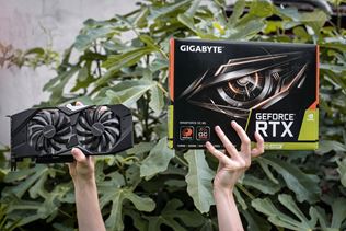 Ak grafick kartu vybra pre prichdzajce hry? 