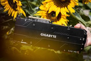 Ak grafick kartu vybra pre prichdzajce hry? 