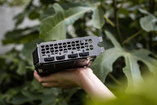 Ak grafick kartu vybra pre prichdzajce hry? 