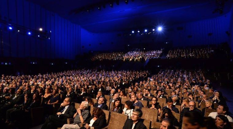 Boj filmovch festivalov s pandmiou. Mimoriadne nron rok pre kultru