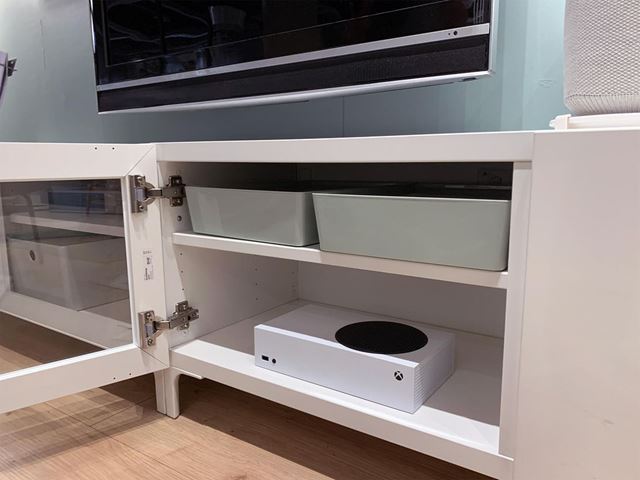 Ako sa Xbox Series X a S zmestia do Ikea n�bytku? 