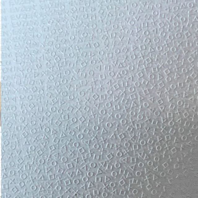 Dualsense gamepad sa uk�zal rozobran� 