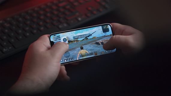 Do nadupaného smartfónu s iOS už nemusíte investovať veľa peňazí