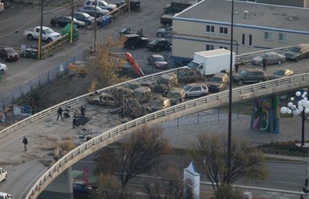 Nov fotky z nakrcania The Last of Us srilu ukazuj Joela a Ellie  