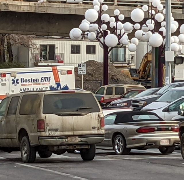 Nov� fotky z nakr�cania The Last of Us s�ri�lu ukazuj� Joela a Ellie 