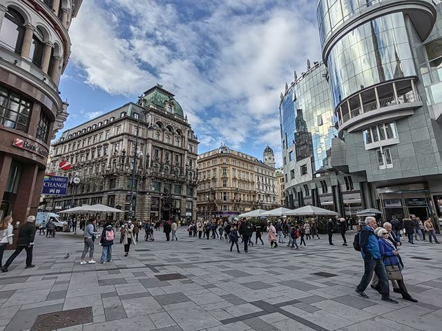 Huawei Nova 9 spustil predobjedn�vky, prid�va k nim FreeBuds 4i, ale ak� vlastne je? 