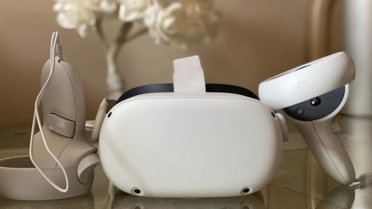 Chcete kúpiť VR headset na Vianoce? 
