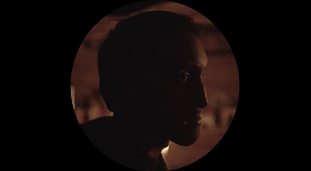 Filmov� �kola � kruh sa uzatv�ra s tzv. iris shot 