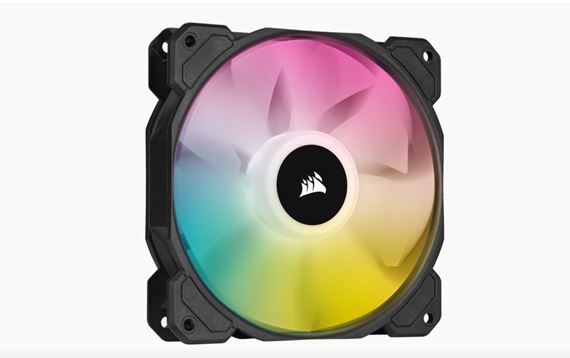 CORSAIR predstavil nové výkonné chladiče pre vaše herné zostavy