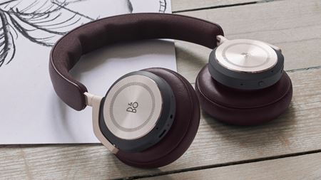 Bang & Olufsen prina nov slchadl Beoplay HX  