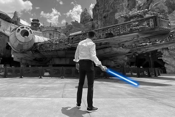 Disney má patent na vysúvateľný svetelný meč