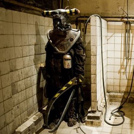 Ukradol Resident Evil Village dizajn montier z Frankenstein's Army filmu?  