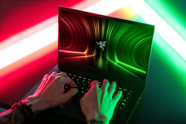 Razer predstavil Blade 14 notebook 
