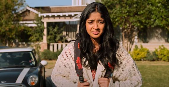 T�ned�ersk� seri�l Never Have I Ever sa v j�li vr�ti s druhou s�riou