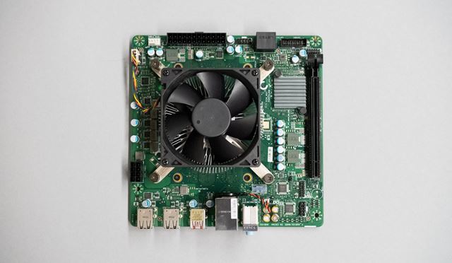 AMD pred�va desktop kit s Xbox Series X procesorom 