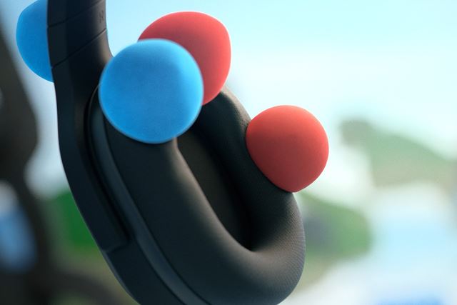 Nov� Razer Barracuda X headset sa �ahko pripoj� k r�znym zariadeniam 