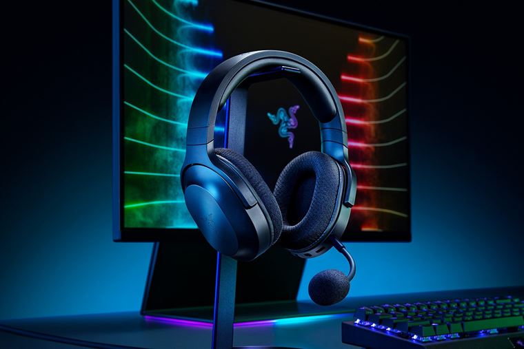 Nov Razer Barracuda X headset sa ahko pripoj k rznym zariadeniam