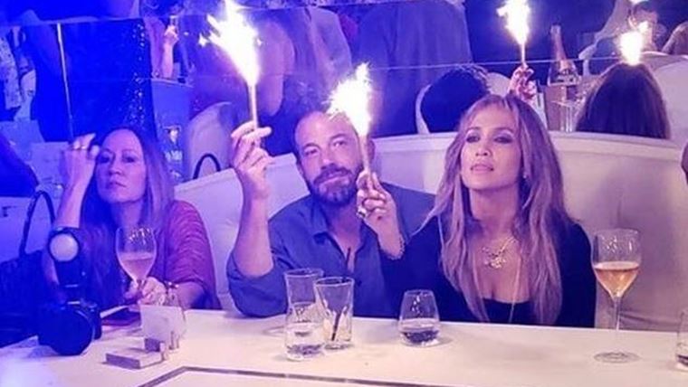 J.Lo oslávila 52. narodeniny