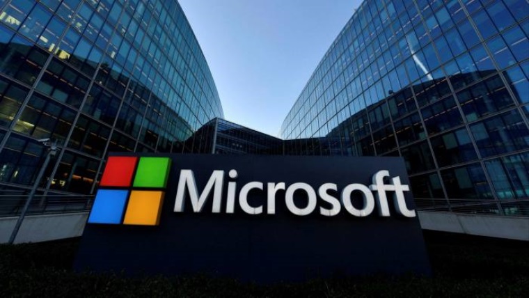Microsoftu zisky za posledn tvrrok stpli a stpaj aj hry