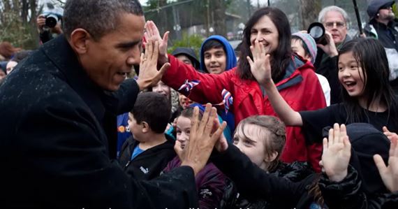 Trojdielna dokument�rna minis�ria - Obama: In Pursuit of a More Perfect Union