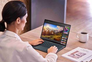 Asus uk�zal novinky do svojich Zenbook, Vivobook a Studiobook s�rii, v�etky s OLED displejmi 