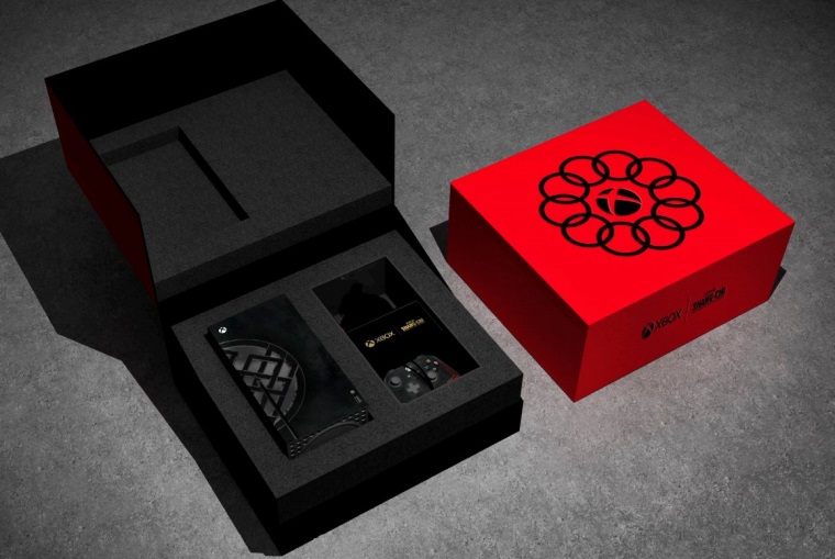Microsoft spustil sa o pecialnu Shang-Chi Xbox Series X konzolu