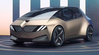 Aut� z IAA v�stavy ukazali bud�cnos� mobility 