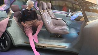 Aut� z IAA v�stavy ukazali bud�cnos� mobility 