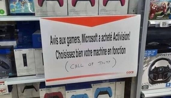 Predajne Cora upozorňujú hráčov, že Microsoft odkúpil Activision