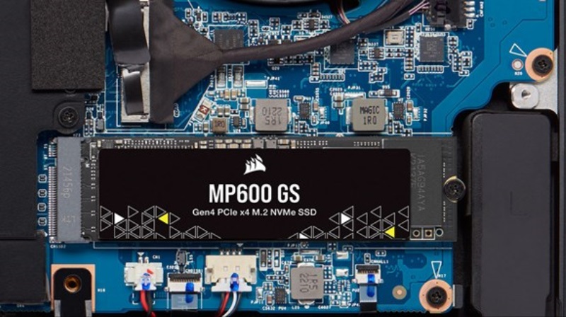 Corsair predstavil MP600 GS a MP600 PRO NH SSD disky