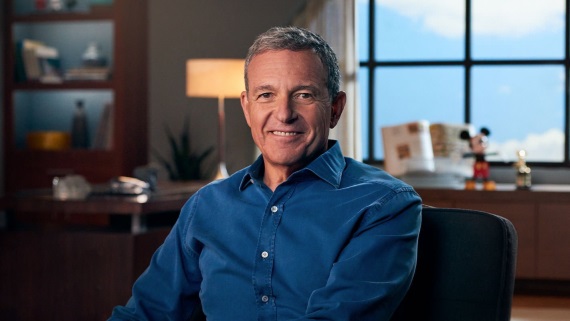 Disney má staronového šéfa, vrátil sa Bob Iger