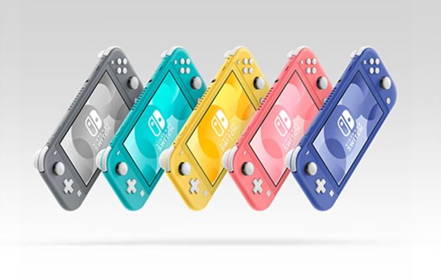 Ak� hern� konzolu alebo handheld k�pi� pod strom�ek? 