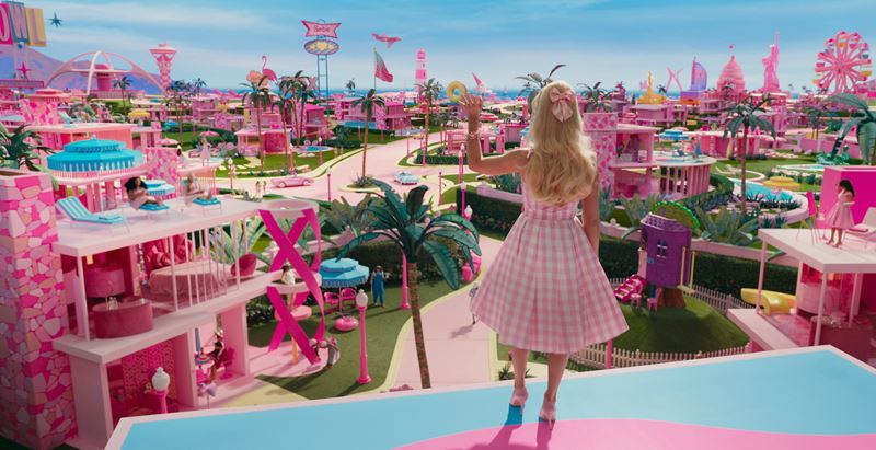 Teaser z hranho filmu o Barbie tematizuje Kubrickovu 2001: Vesmrnu odyseu